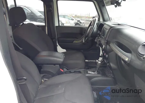 2017 Jeep Wrangler Unlimited Sport 4X4 z USA, uszkodzony, nr VIN 1C4BJWDG8HL551979